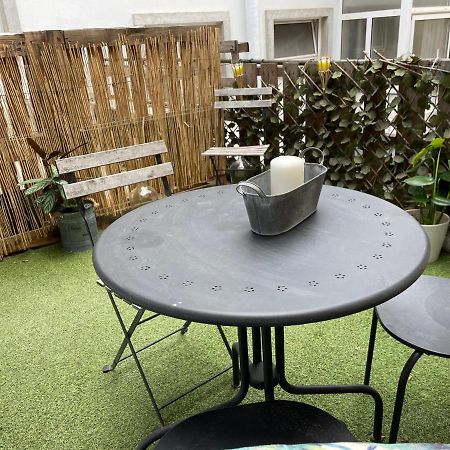 Wine Inn Cascais Guesthouse מראה חיצוני תמונה