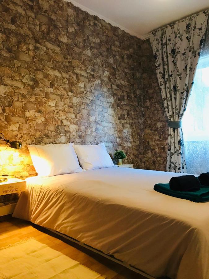 Wine Inn Cascais Guesthouse מראה חיצוני תמונה