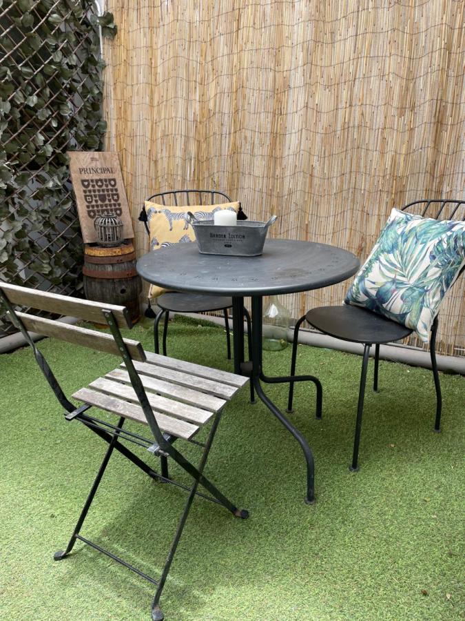 Wine Inn Cascais Guesthouse מראה חיצוני תמונה